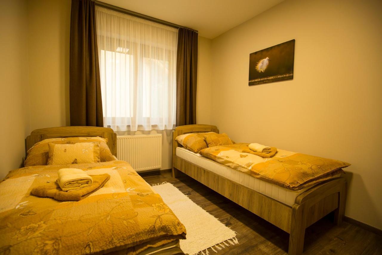 Bodzahaz Apartman Tarjan Bagian luar foto