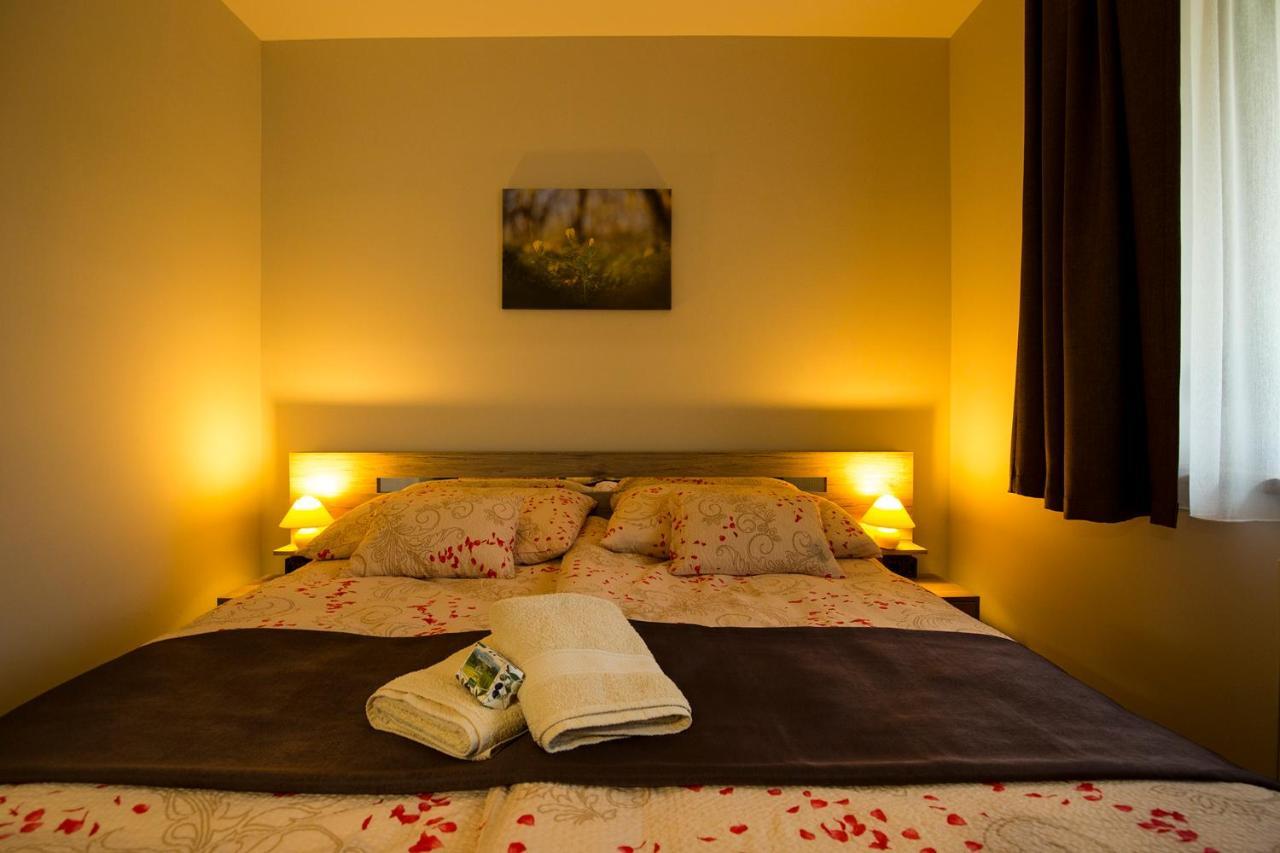 Bodzahaz Apartman Tarjan Bagian luar foto