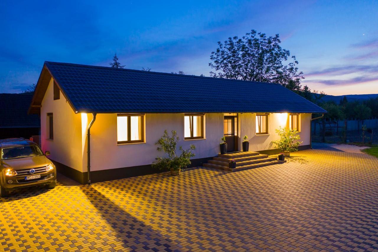 Bodzahaz Apartman Tarjan Bagian luar foto